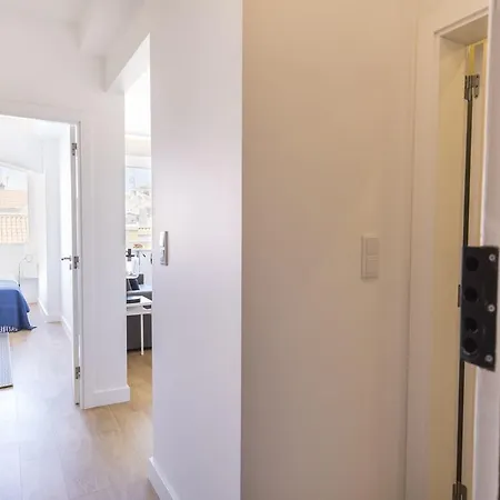 Appartamento Lovelystay - Light & Comfy Flat Lisbona