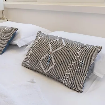 Lovelystay - Light & Comfy Flat * Lisbona