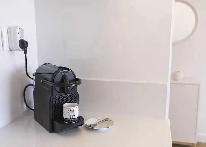 Appartement Lovelystay - Light & Comfy Flat Lissabon