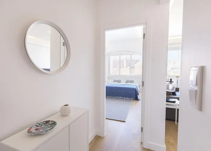 Lovelystay - Light & Comfy Flat Lissabon