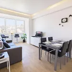 Lovelystay - Light & Comfy Flat Lizbona